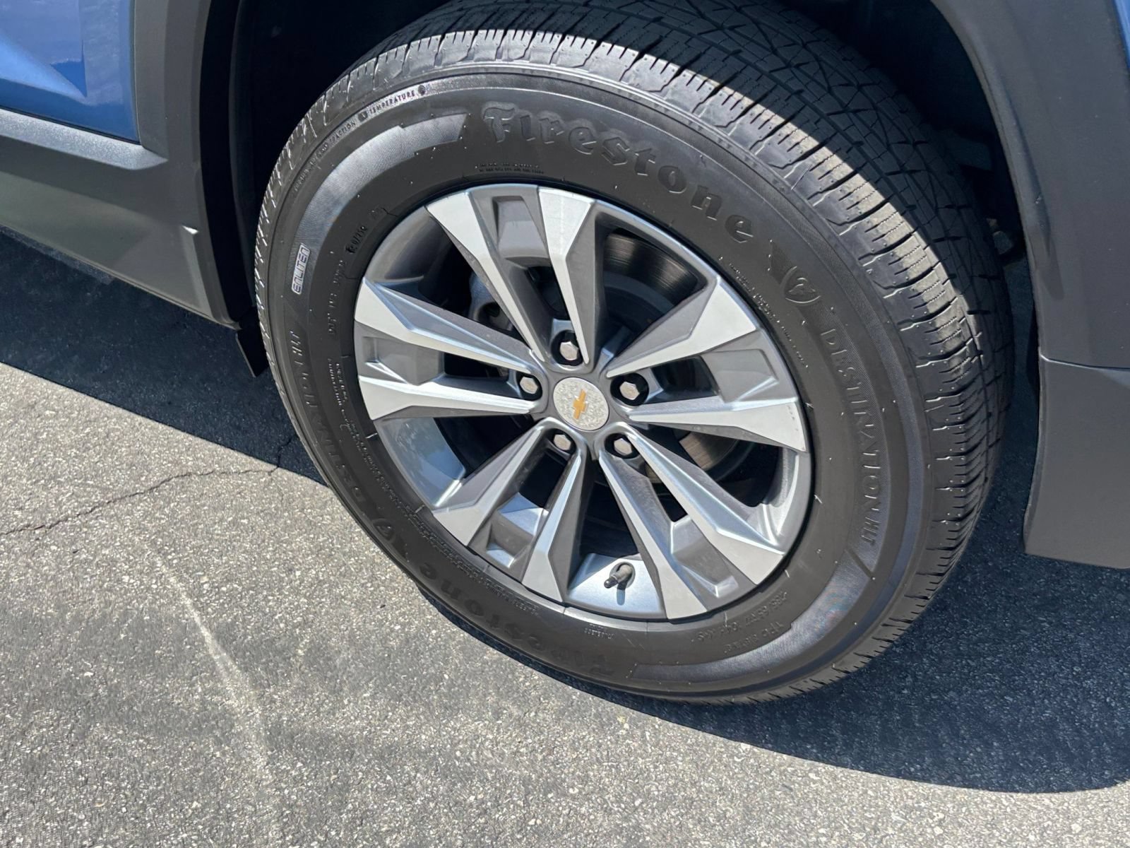 Used 2025 Chevrolet Equinox LT FWD image 30