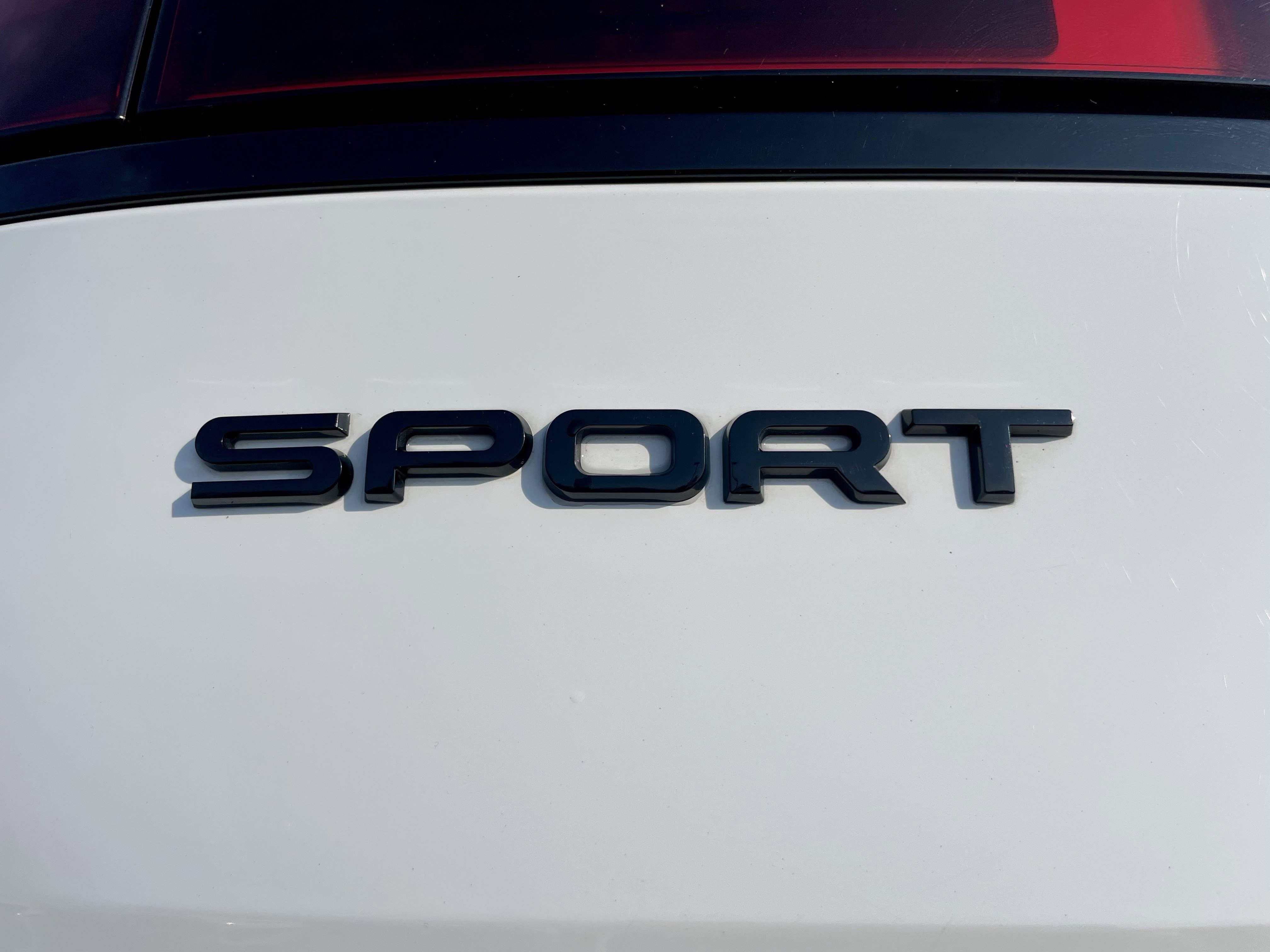 Used 2024 Land Rover Range Rover Sport SE image 33