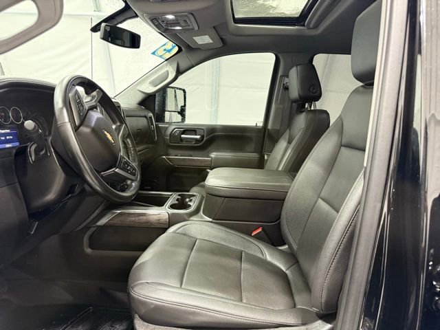 Used 2023 Chevrolet Silverado 3500 LTZ w/ LTZ Convenience Package image 12