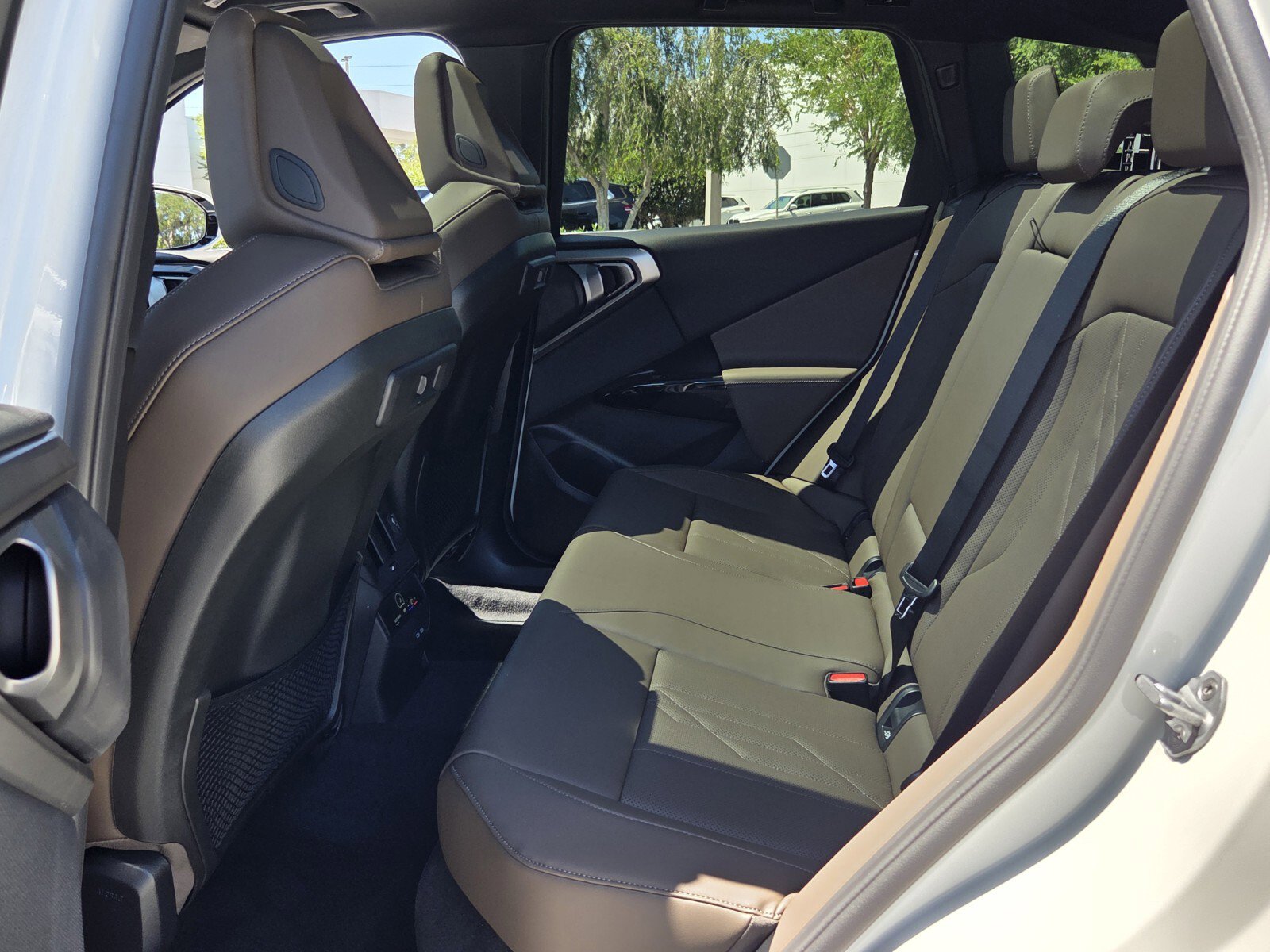 New 2026 BMW X3 xDrive30 w/ Premium Package AWD/4WD image 11