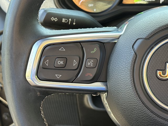 Certified 2025 Jeep Wrangler Unlimited Sahara w/ Safety Group AWD/4WD image 22
