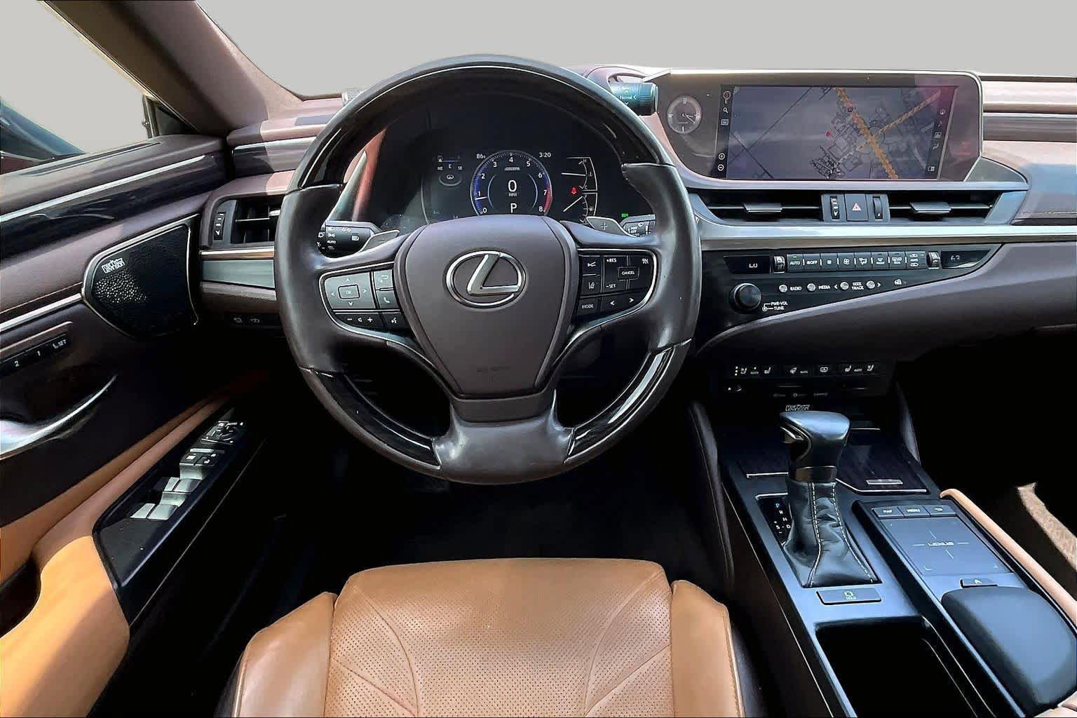 Used 2020 Lexus ES 350 Ultra Luxury w/ Accessory Package 2 FWD image 6