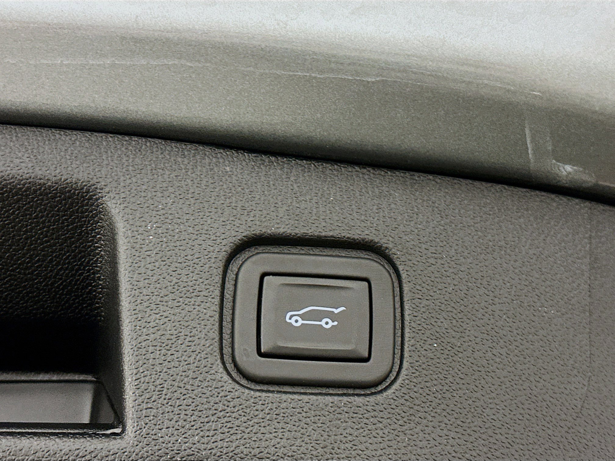 Used 2024 Chevrolet Blazer EV LT image 31