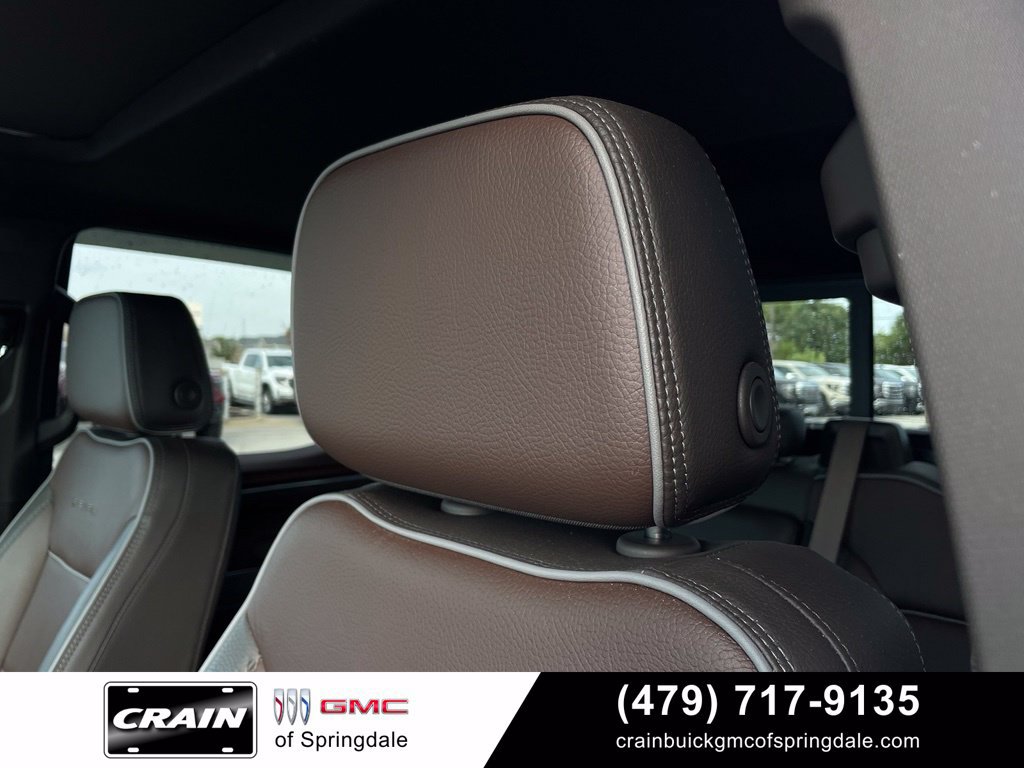Used 2026 GMC Sierra 1500 Denali AWD/4WD image 22