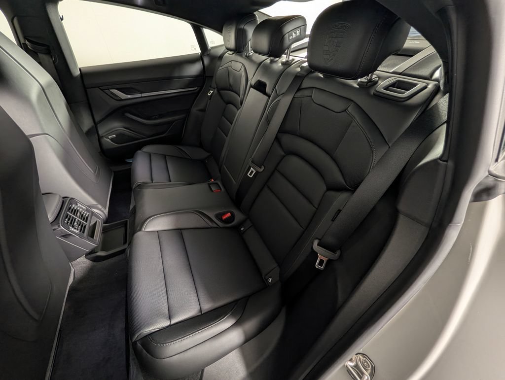New 2026 Porsche Taycan AWD/4WD image 25