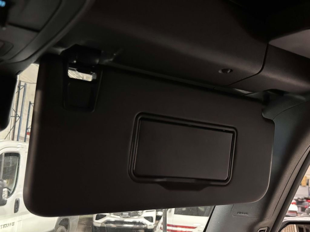 Used 2021 Ford Bronco First Edition AWD/4WD image 28
