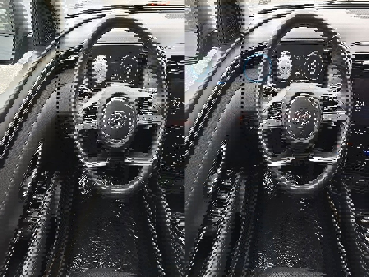 Used 2024 Hyundai Tucson Limited image 33