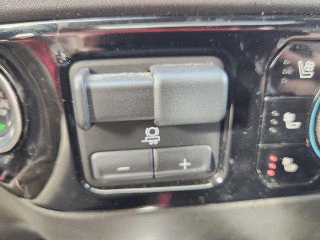 Used 2023 Chevrolet Silverado 1500 High Country w/ High Country Premium Package image 49