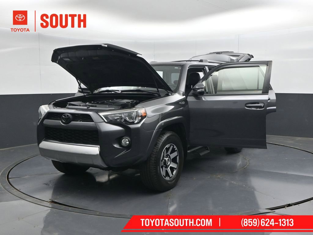Used 2019 Toyota 4Runner TRD Off-Road Premium AWD/4WD image 58