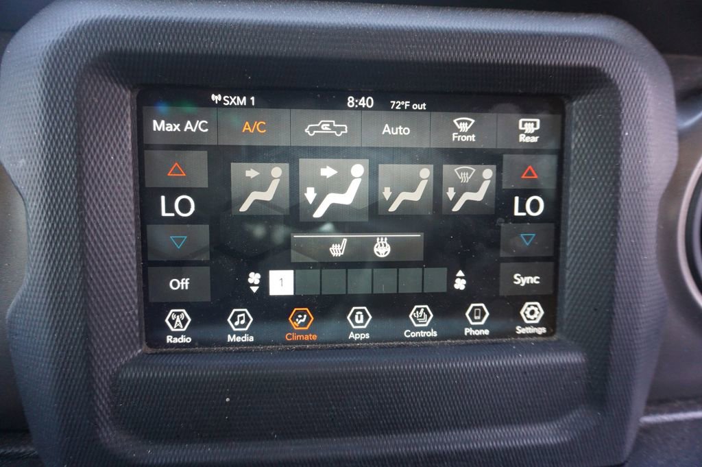 Used 2021 Jeep Gladiator Sport AWD/4WD image 11