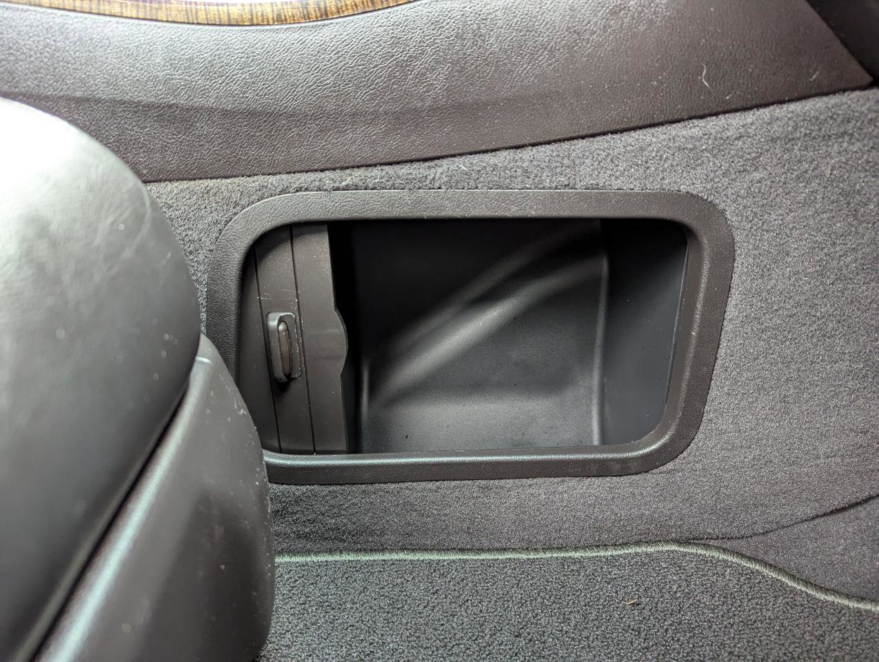 Used 2011 Acura MDX w/ Technology Package AWD/4WD image 40