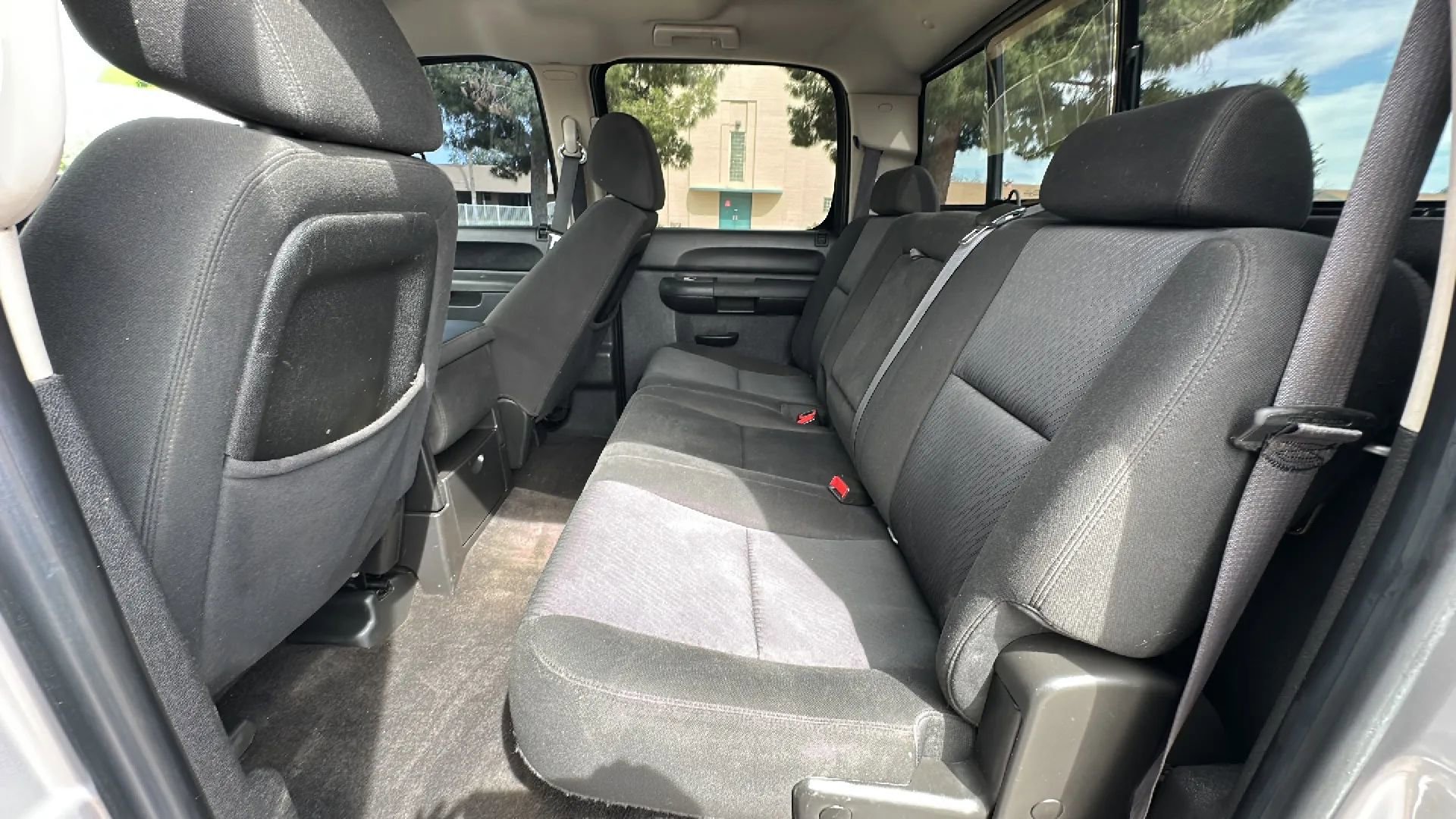 Used 2011 Chevrolet Silverado 2500 LT w/ Interior Plus Package AWD/4WD image 11