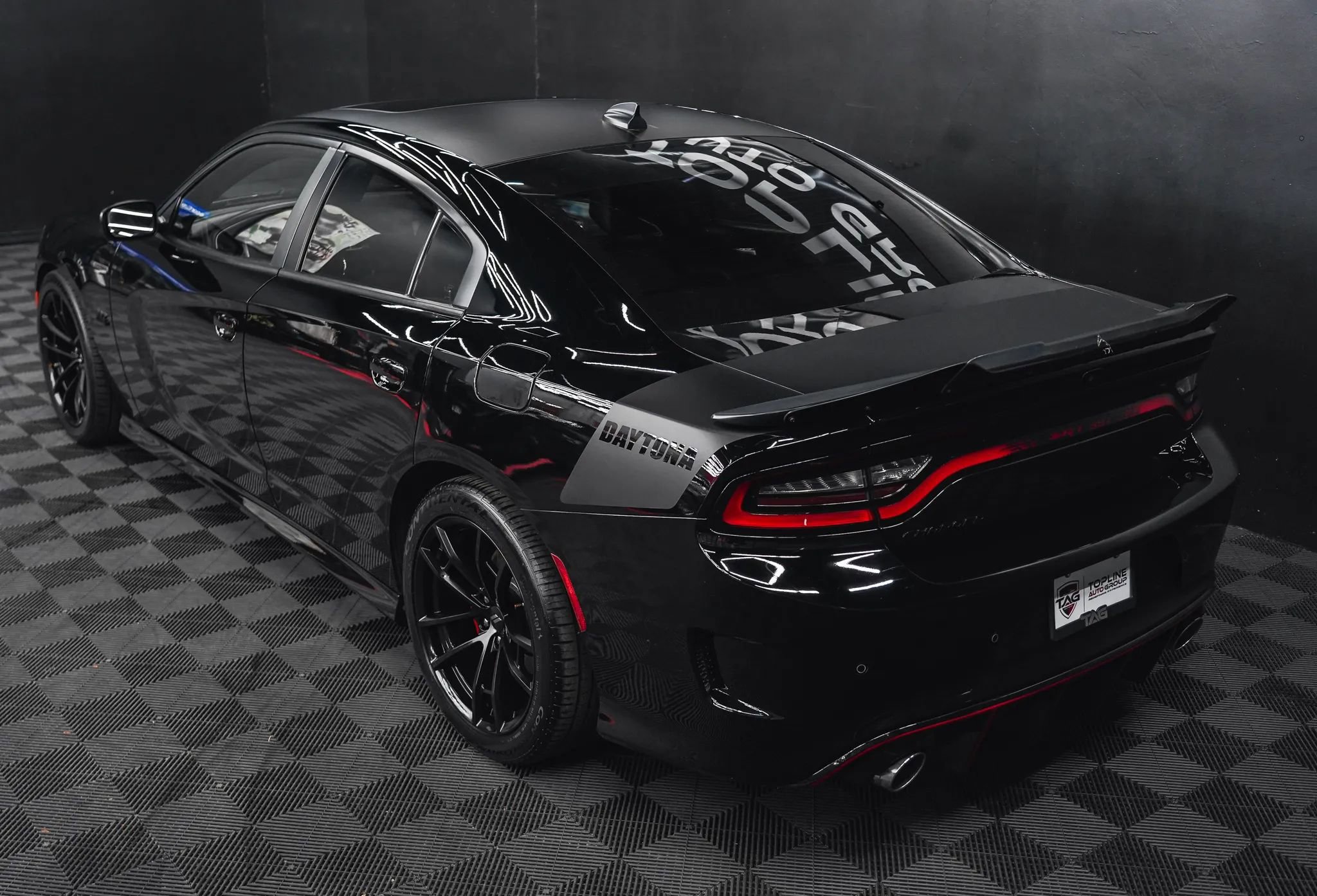 Used 2019 Dodge Charger Scat Pack w/ Daytona Edition Group RWD image 33