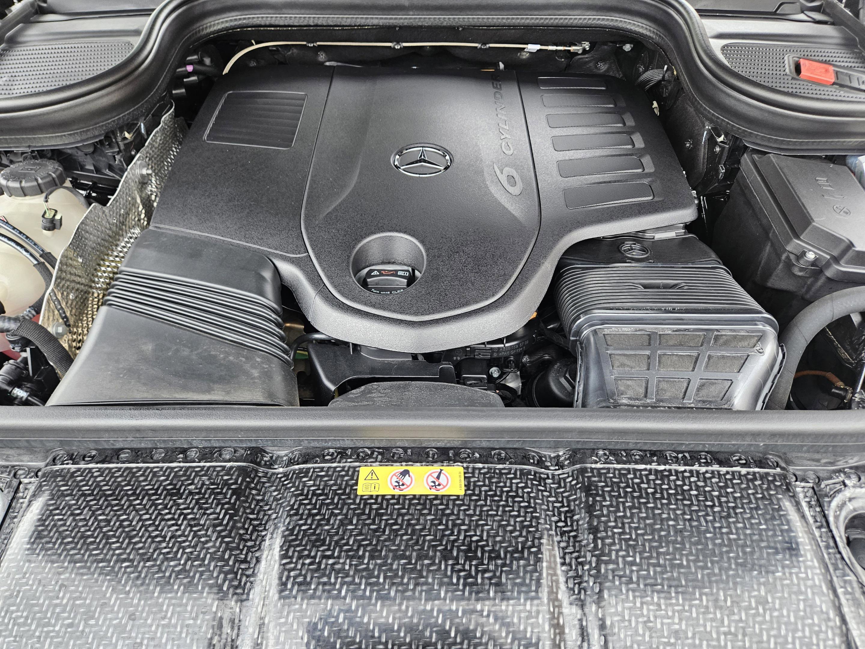 Certified 2026 Mercedes-Benz GLS 450 4MATIC image 24