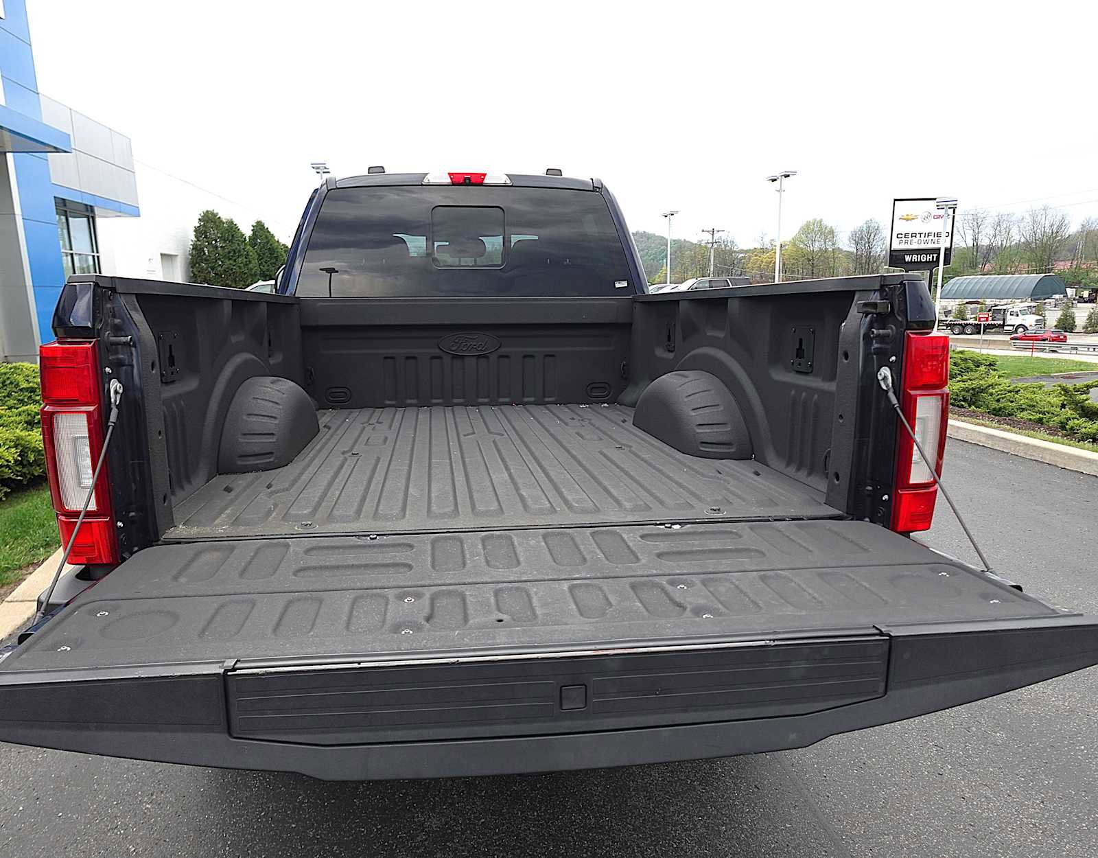 Used 2021 Ford F250 Lariat image 5