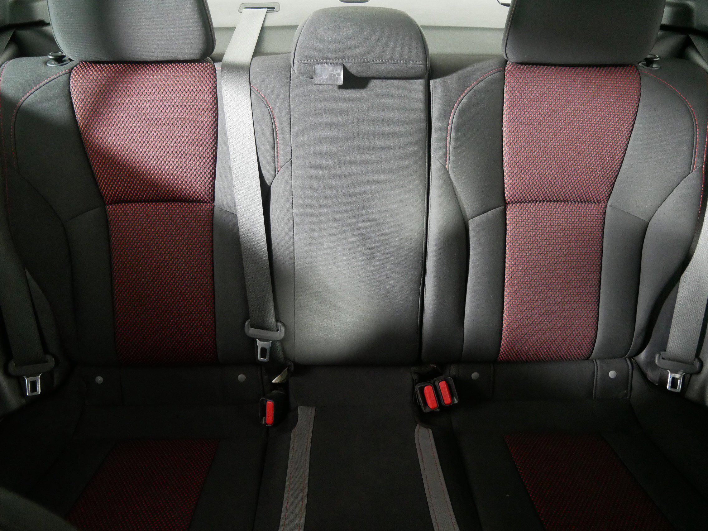 Used 2022 Subaru Impreza 2.0i Sport image 13