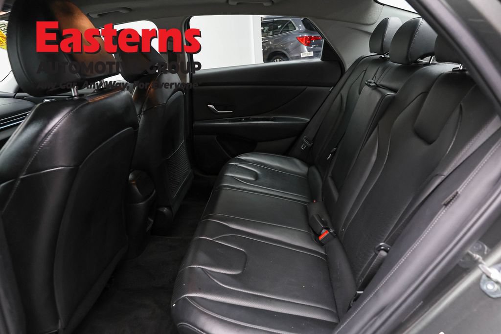 Used 2024 Hyundai Elantra Limited FWD image 22