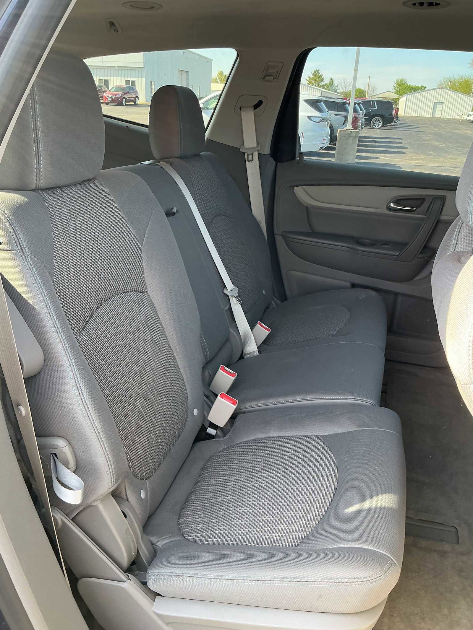 Used 2017 Chevrolet Traverse LS AWD/4WD image 21