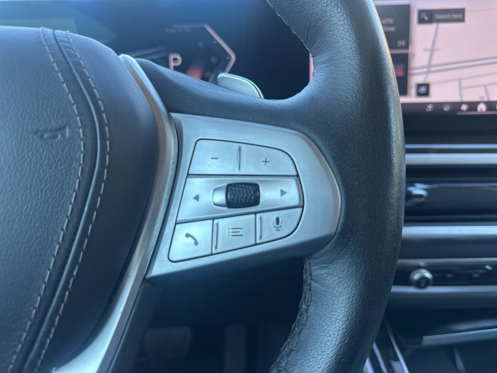 Used 2024 BMW X7 xDrive40i image 21