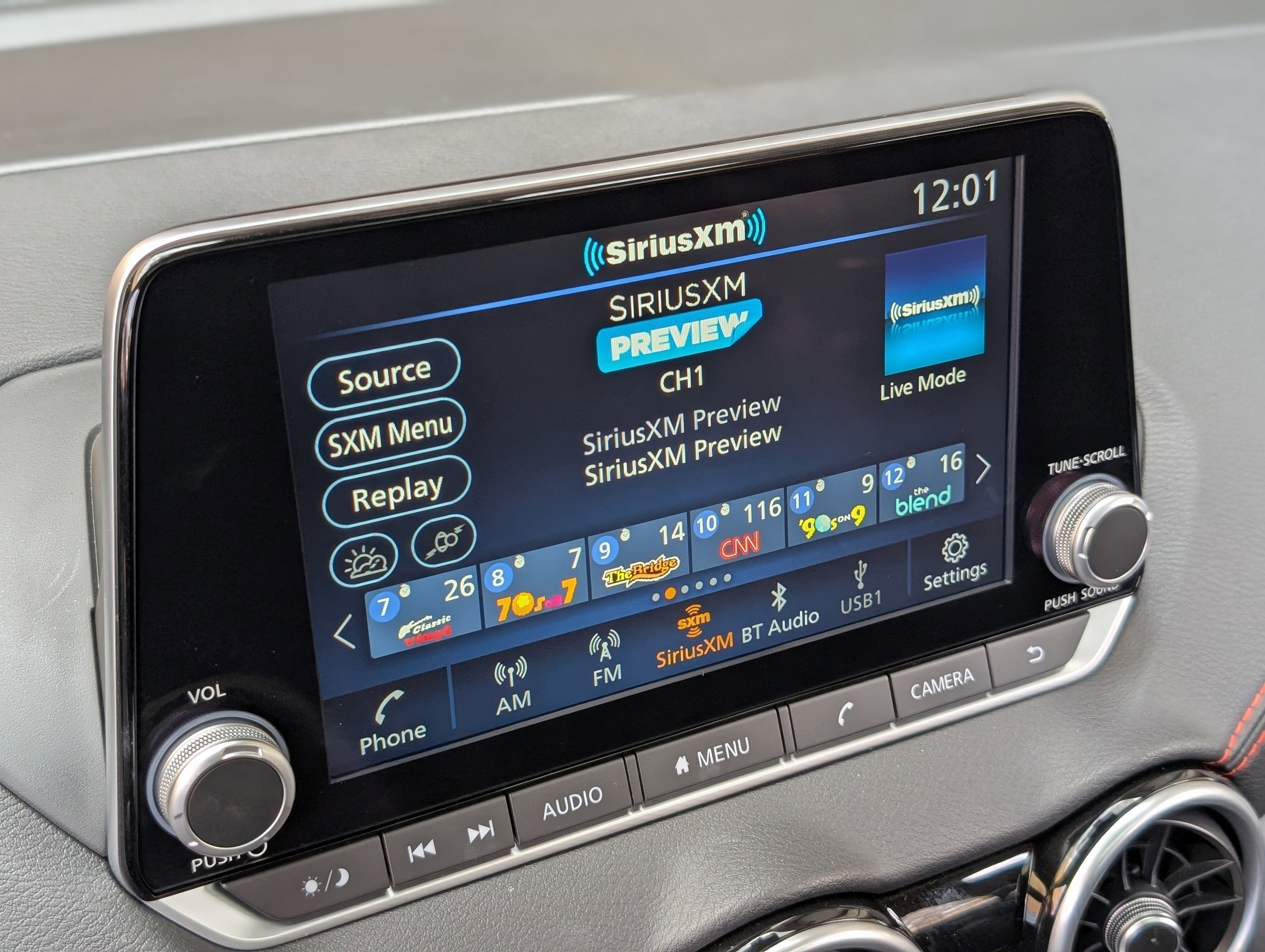 Used 2024 Nissan Sentra SR w/ SR Premium Package image 27