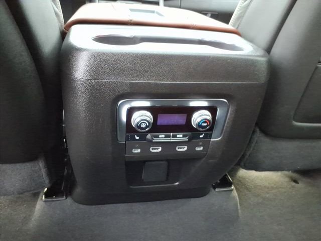 Used 2024 GMC Yukon XL Denali Ultimate image 17