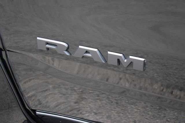 Used 2023 RAM 1500 Big Horn AWD/4WD image 18