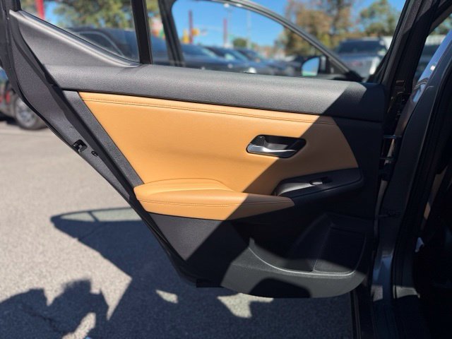 Used 2021 Nissan Sentra SV w/ SV Premium Package FWD image 22