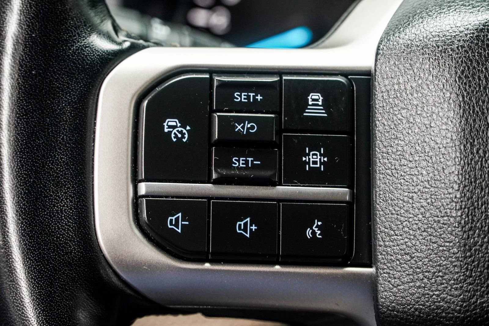 Used 2024 Ford Expedition Max Limited RWD image 28