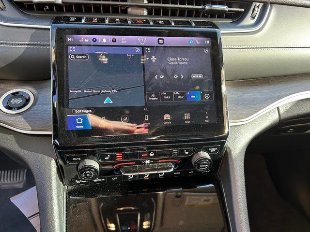 Used 2024 Jeep Grand Cherokee Limited w/ Trailer Tow Package image 12