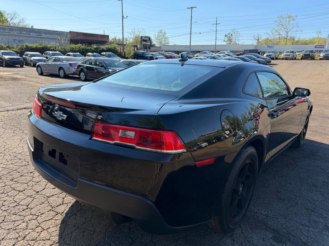 Used 2014 Chevrolet Camaro LS RWD image 5