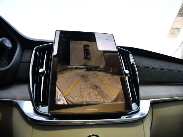 New 2026 Volvo XC90 B6 Ultra w/ Protection Package AWD/4WD image 13