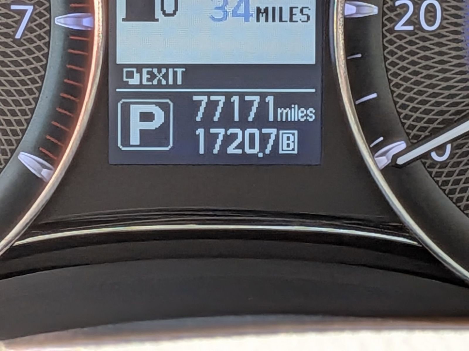 Used 2019 INFINITI QX80 Luxe w/ Proassist Package image 21