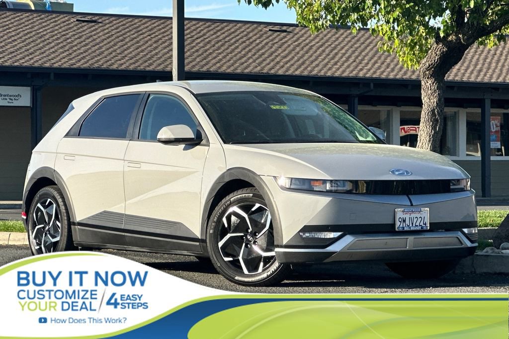 Used 2024 Hyundai Ioniq 5 SEL image 1