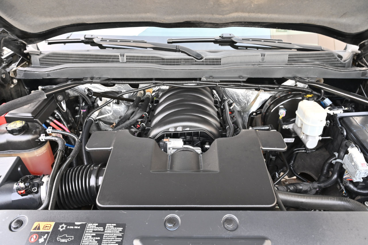 Used 2015 Chevrolet Silverado 1500 LTZ AWD/4WD image 26
