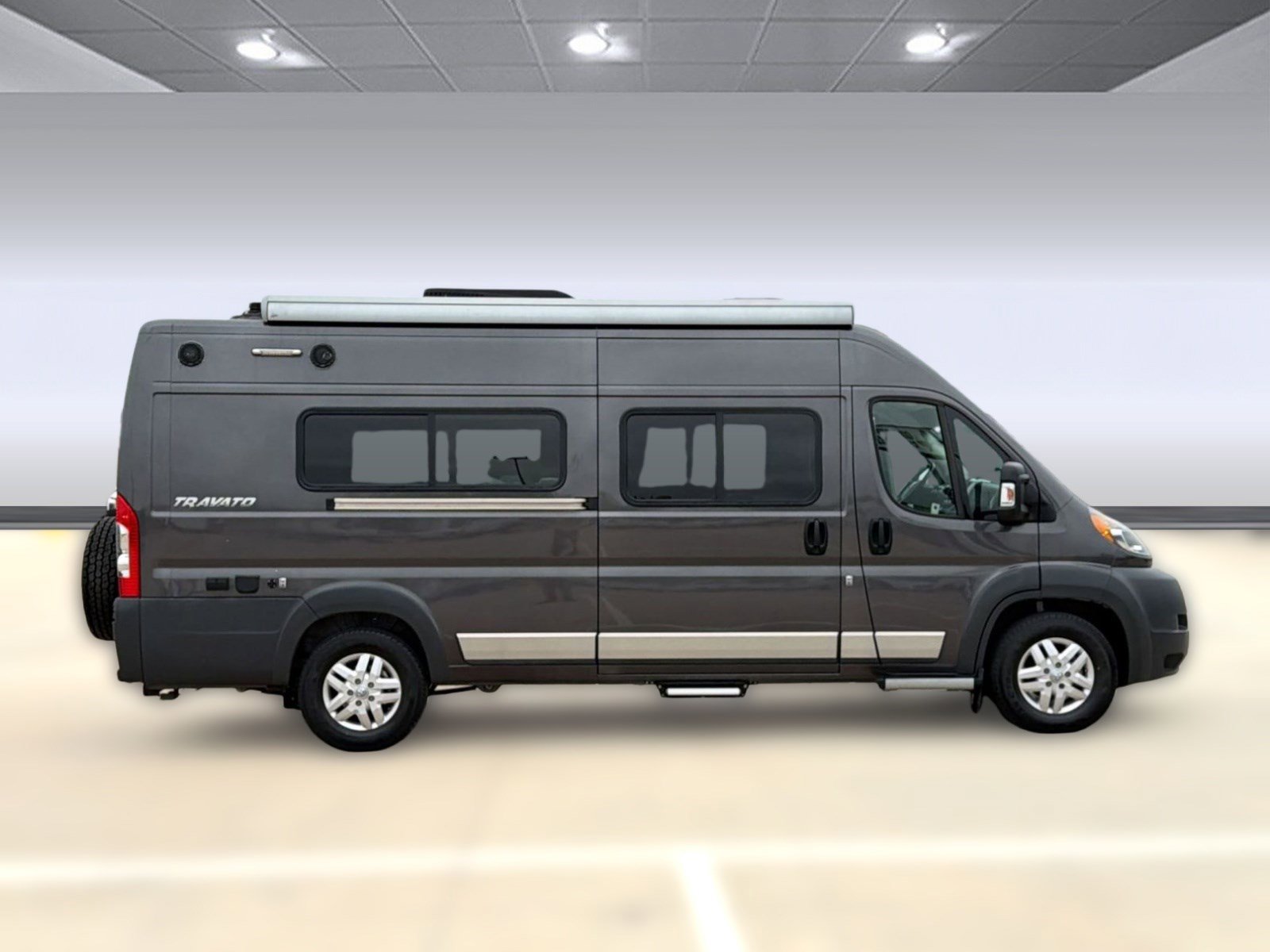 Used 2017 RAM ProMaster 3500 w/ Premium Appearance Group image 8