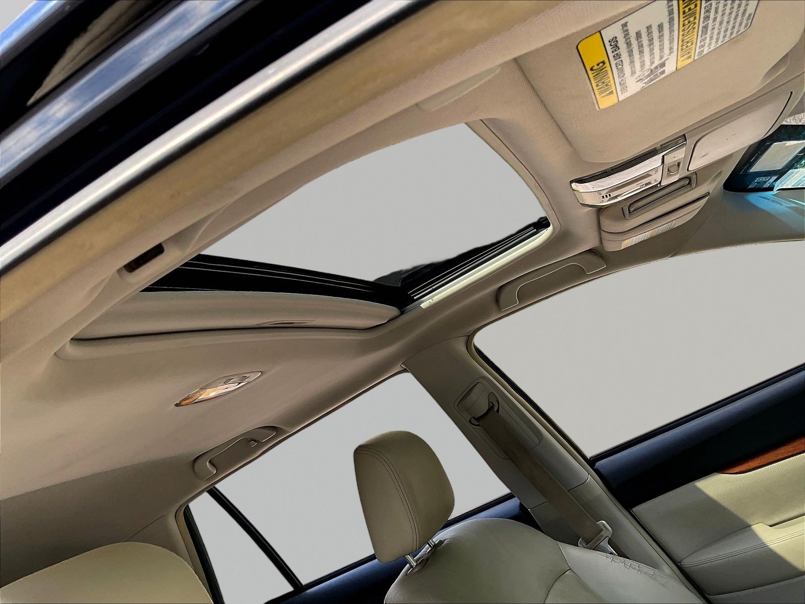 Used 2013 Subaru Outback 2.5i Limited w/ Moonroof Pkg AWD/4WD image 27