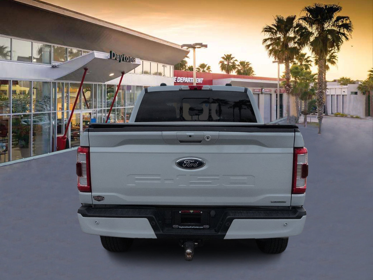 Used 2022 Ford F150 Lariat AWD/4WD image 4