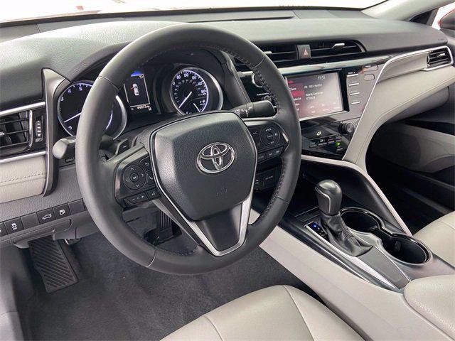 Certified 2018 Toyota Camry SE FWD image 13