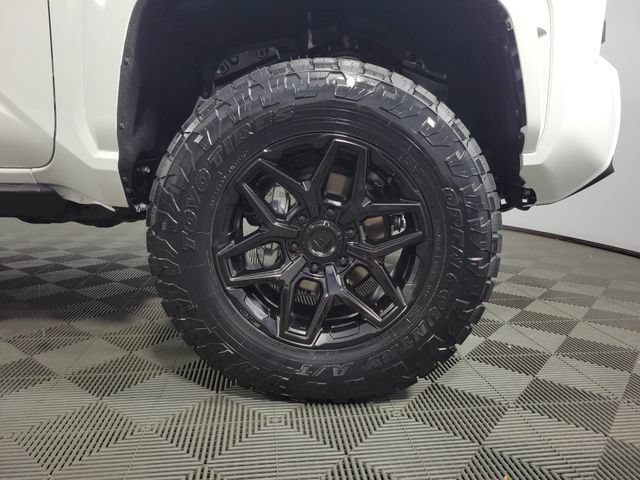New 2026 Toyota Tacoma SR5 AWD/4WD image 9