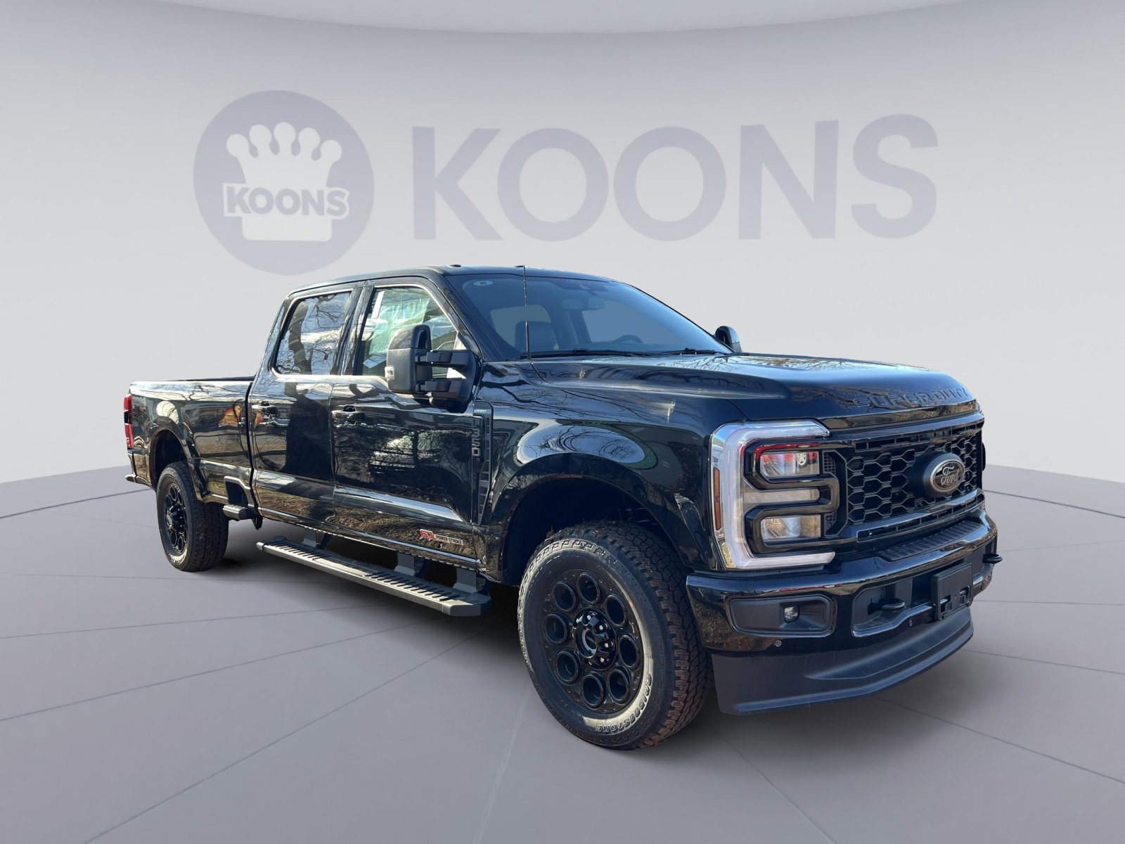 New 2025 Ford F350 Lariat w/ Lariat Ultimate Package image 10