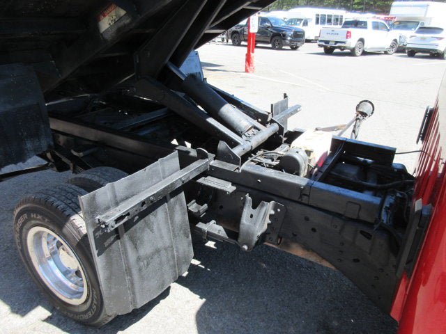 Used 2011 GMC Sierra 3500 W/T RWD image 19