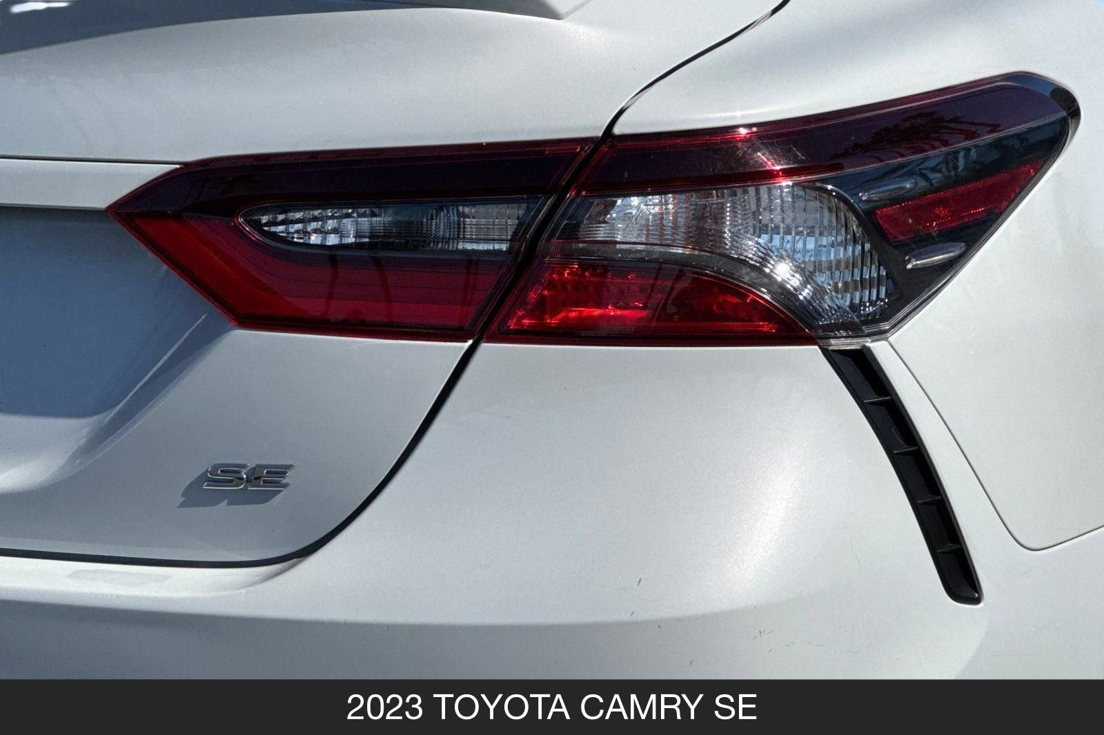 Used 2023 Toyota Camry SE image 26