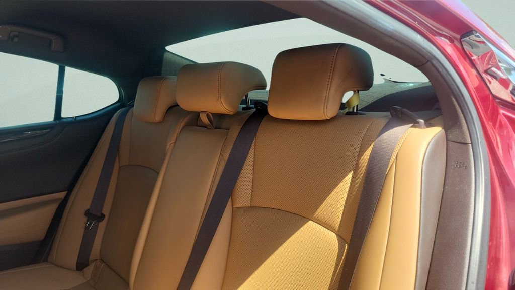 Used 2021 Lexus ES 300h w/ Premium Package FWD image 10