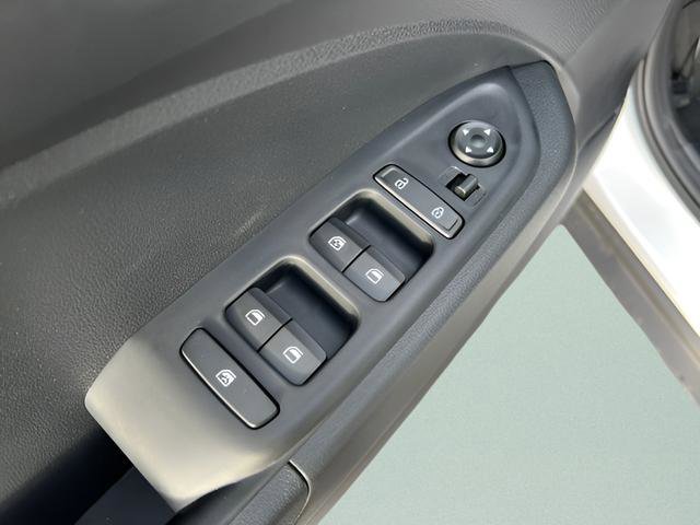 New 2026 Hyundai Venue SEL image 7