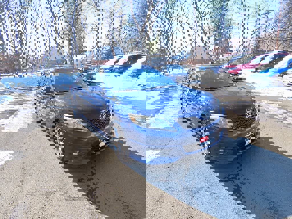 Used 2010 Toyota Camry LE