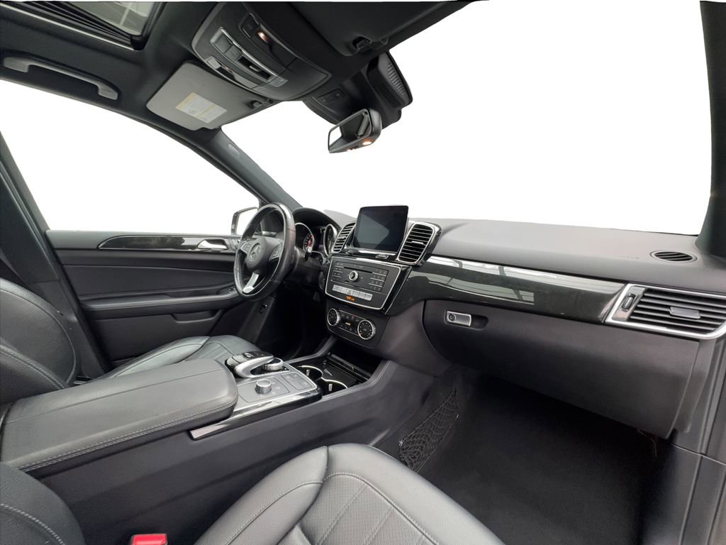 Used 2018 Mercedes-Benz GLE 350 4MATIC image 31