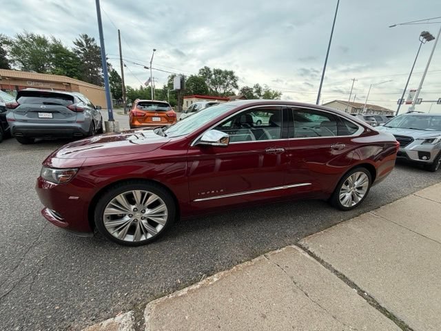 Used 2016 Chevrolet Impala LTZ w/ Enhanced Convenience Package FWD image 4