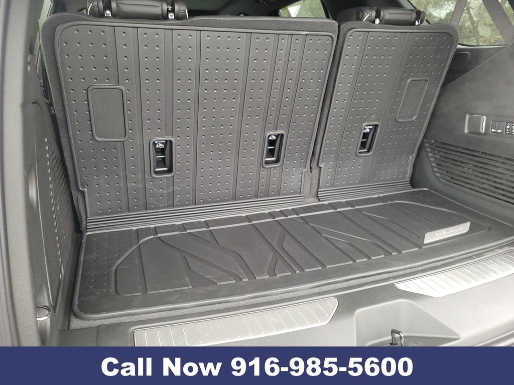 New 2026 Chevrolet Tahoe Premier w/ Sun And Tow Package image 31