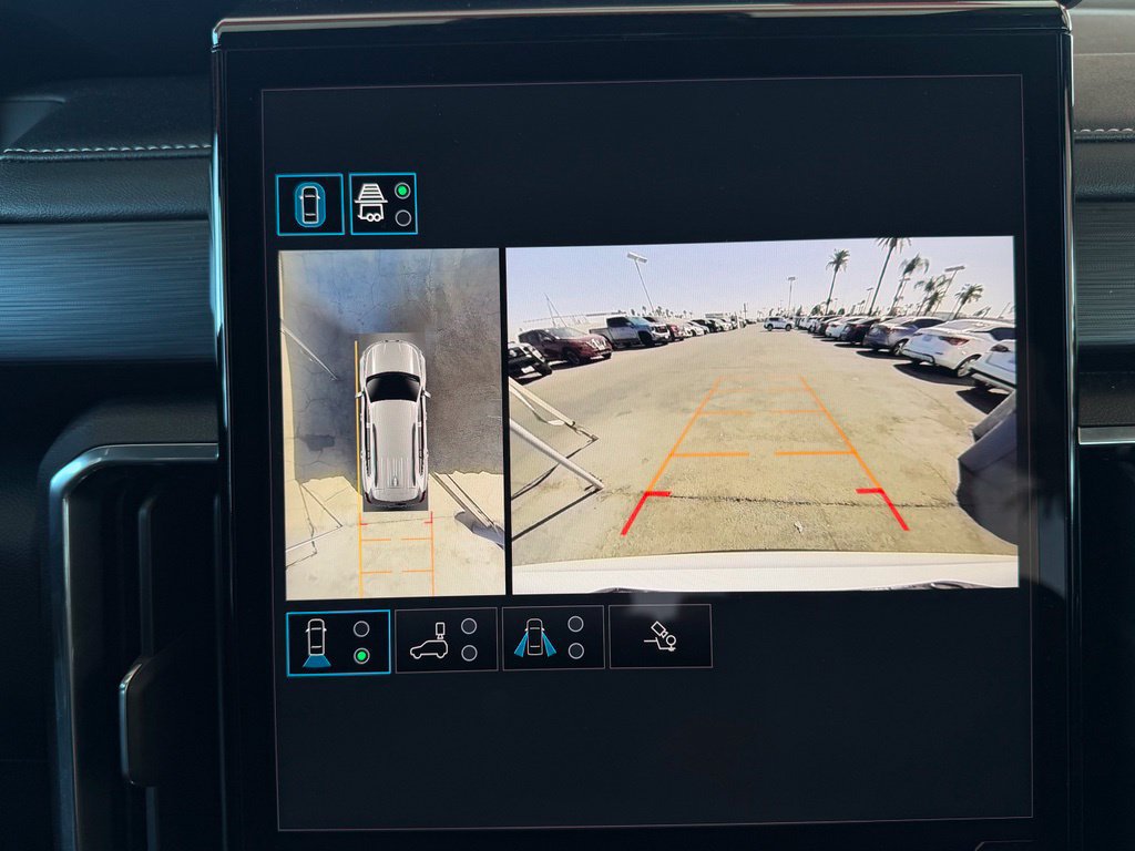 Used 2026 GMC Acadia Elevation FWD image 31