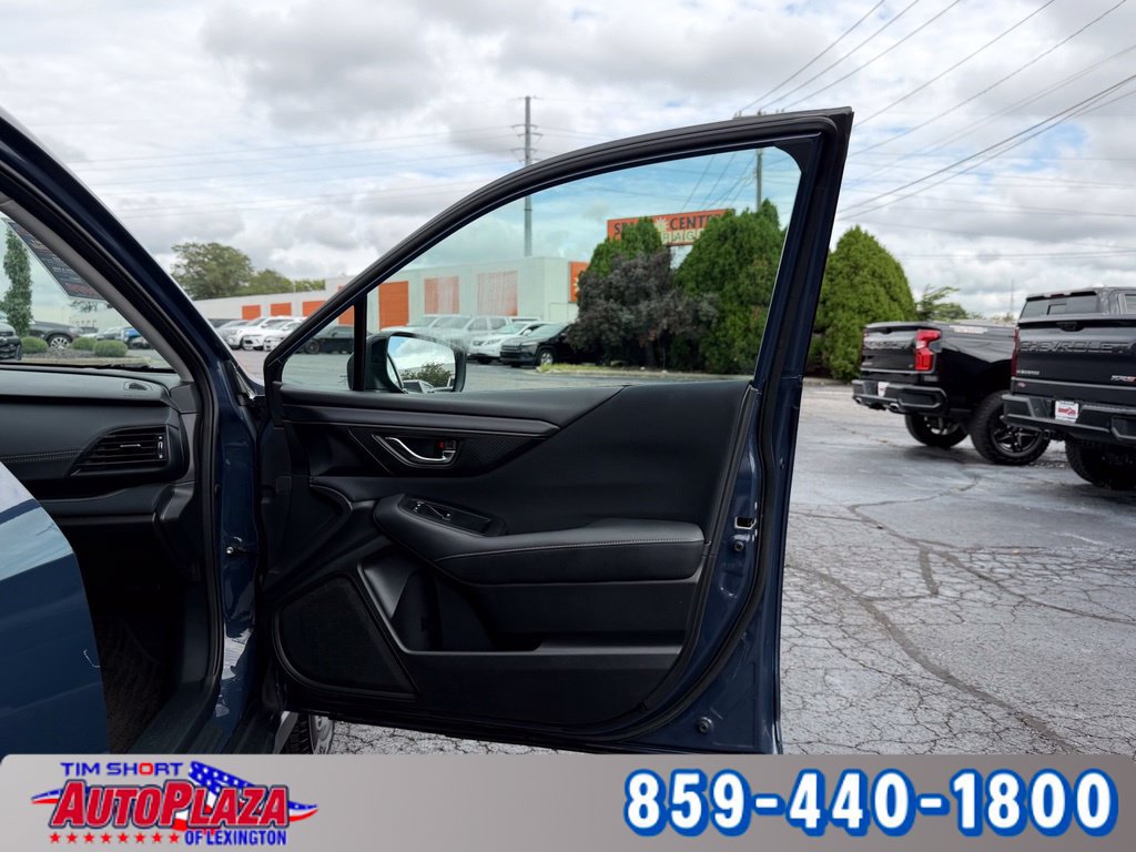 Used 2024 Subaru Outback Premium AWD/4WD image 35